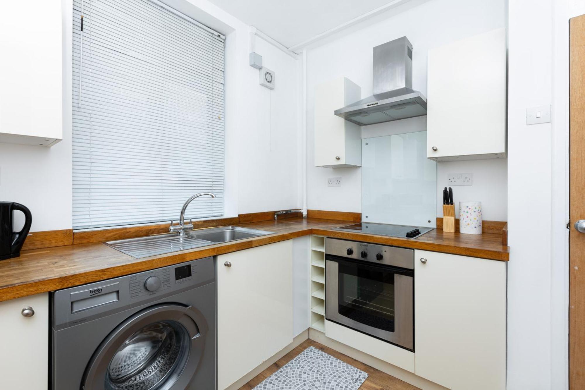 Bright Modern 1 Bedroom Flat, 5 Min To Vauxhall St Londyn Zewnętrze zdjęcie