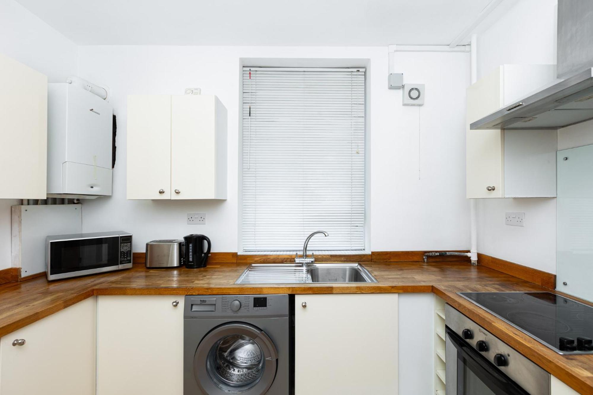 Bright Modern 1 Bedroom Flat, 5 Min To Vauxhall St Londyn Zewnętrze zdjęcie